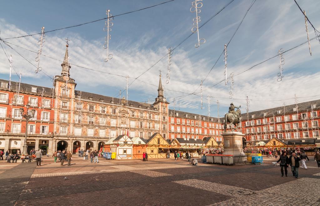 Atocha Arrendamiento De Temporada Lägenhet Madrid Exteriör bild