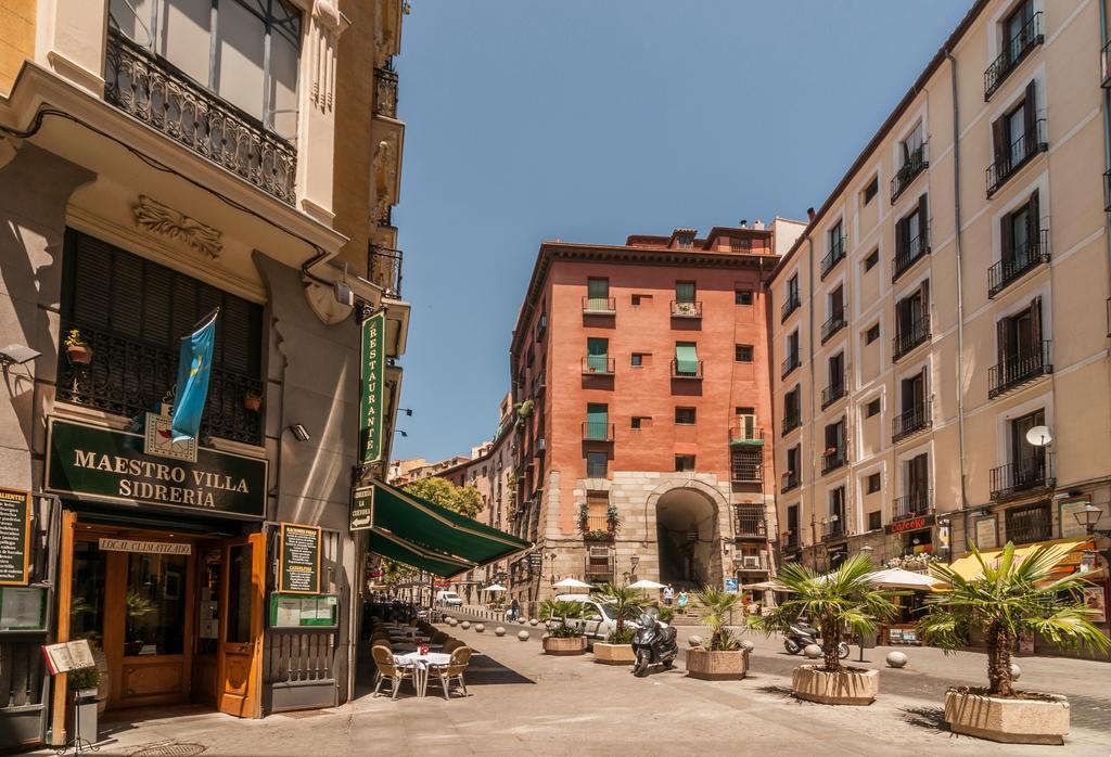 Atocha Arrendamiento De Temporada Lägenhet Madrid Exteriör bild